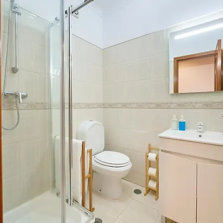 公寓 Bright & Modern Near Lisbon & Sintra By Timecooler