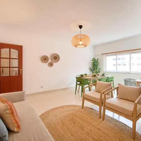 Bright & Modern Near Lisbon & Sintra By Timecooler 卡森