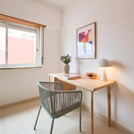 公寓 Bright & Modern Near Lisbon & Sintra By Timecooler *